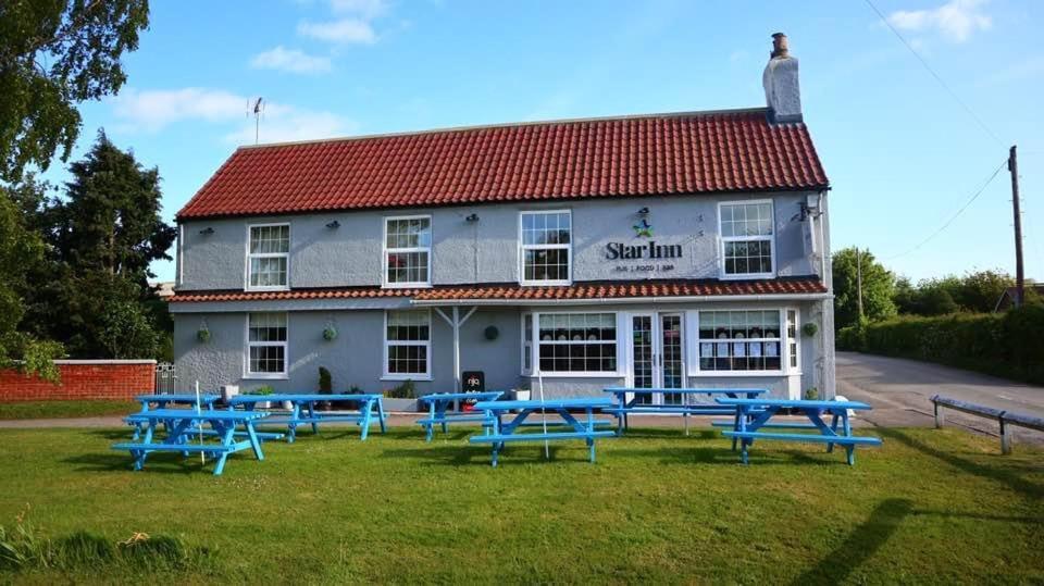 Weaverthorpe The Star Inn מראה חיצוני תמונה